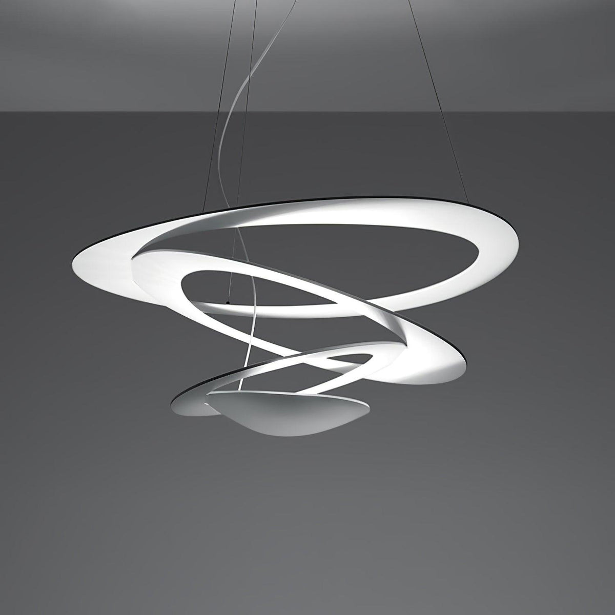 Warm Glow Modern Aluminum Lumenia Pendant Light