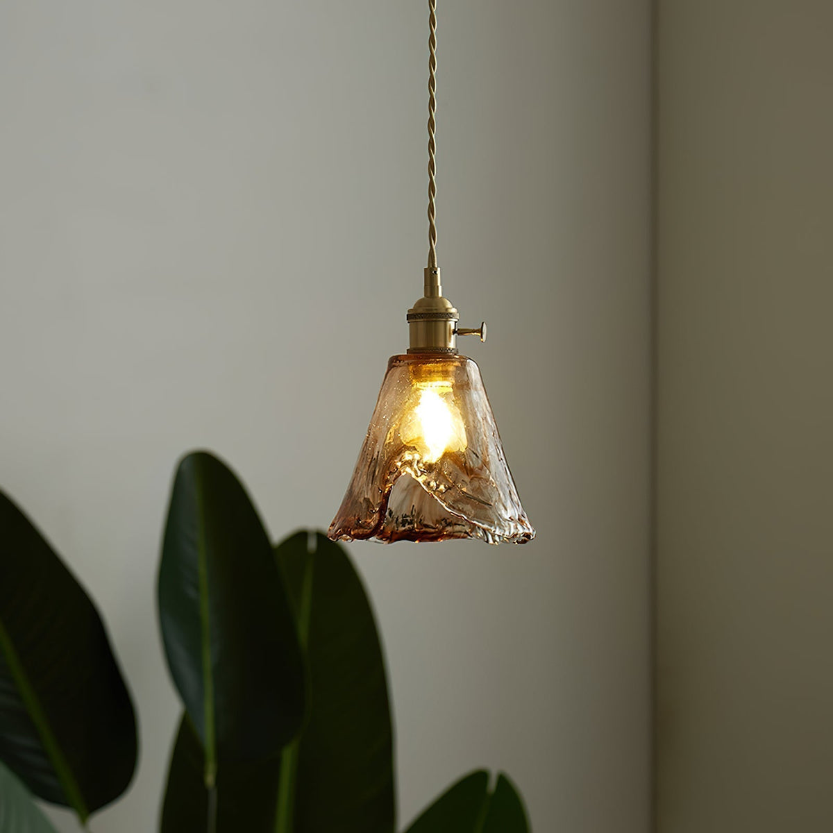 Warm Glow Amber Glass Pendant Light