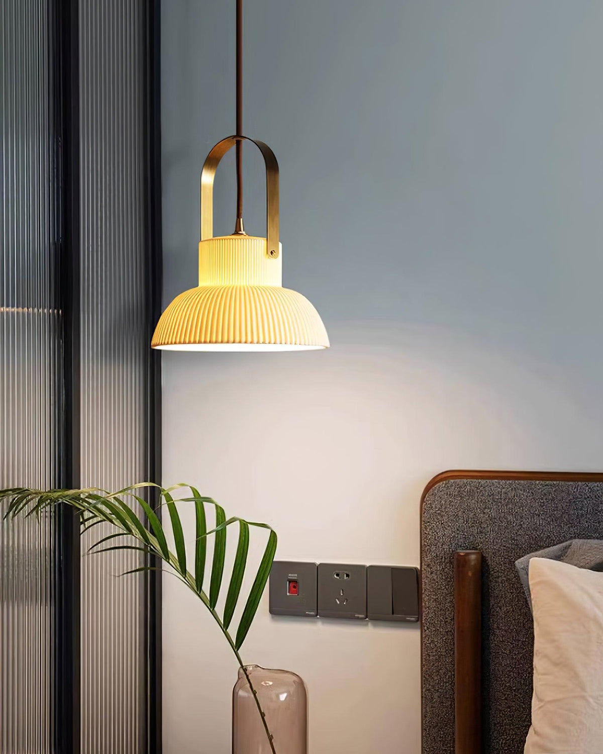 Ribbed White Ceramic And Brass Handle Pendant Lamp