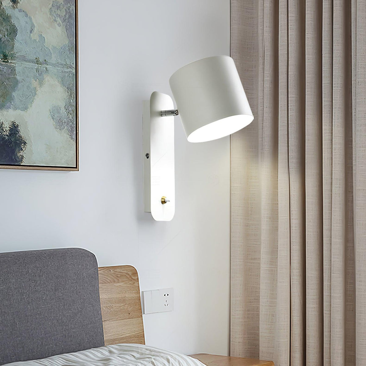 Adjustable Bedside Wall Lamp With Cylinder Rotatable Head
