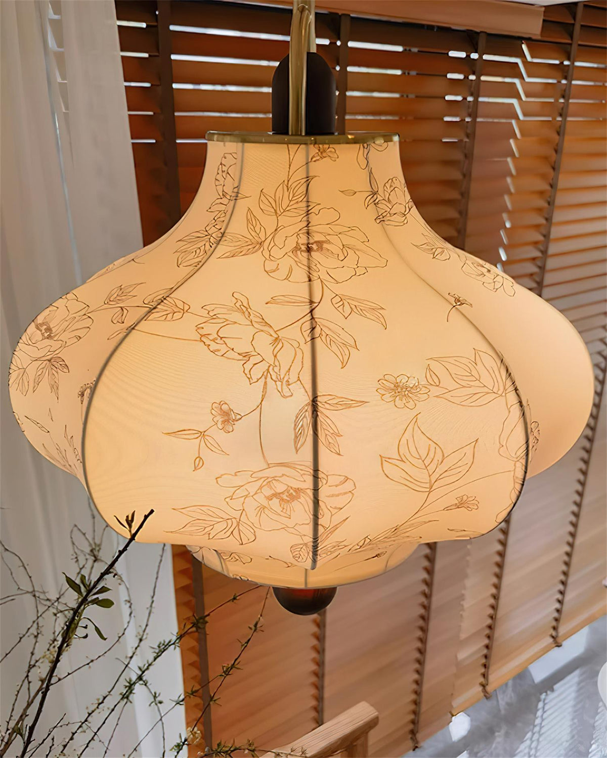Cozy Ambience Fabric Pendant Light