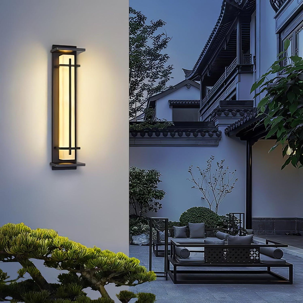 Stainless Steel Outdoor Wall Light With Frosted Diffuser Square