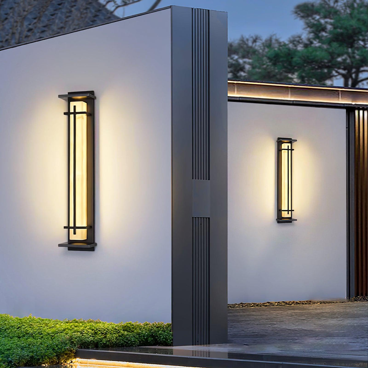 Stainless Steel Outdoor Wall Light With Frosted Diffuser Square