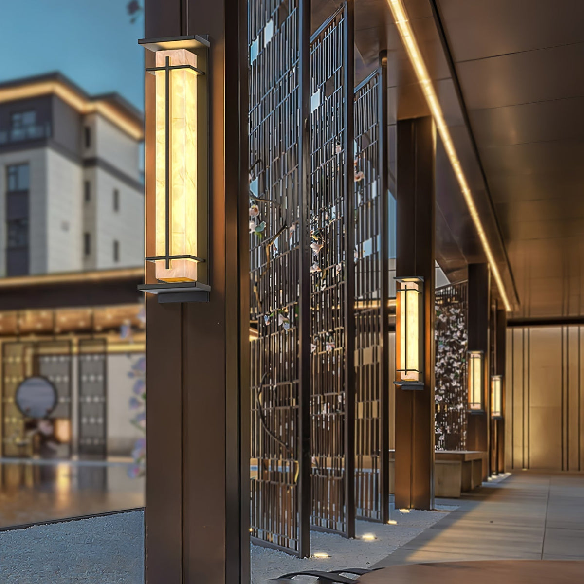 Stainless Steel Outdoor Wall Light With Frosted Diffuser Square