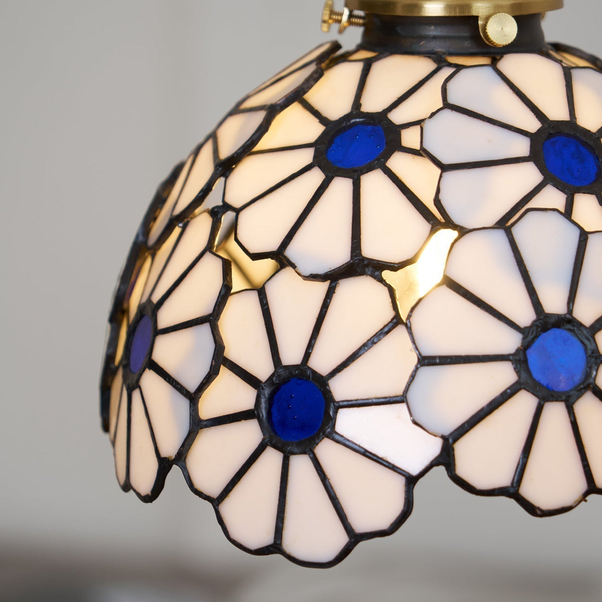 Pendant Light With Warm Glow And Bluebell Stained Glass