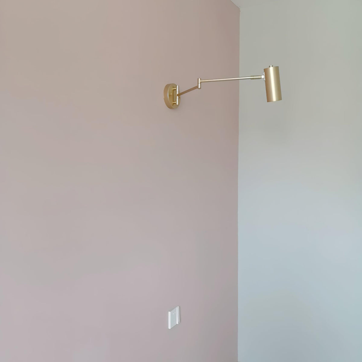 Black Or Gold Finish Luna Adjustable Swing Arm Wall Light