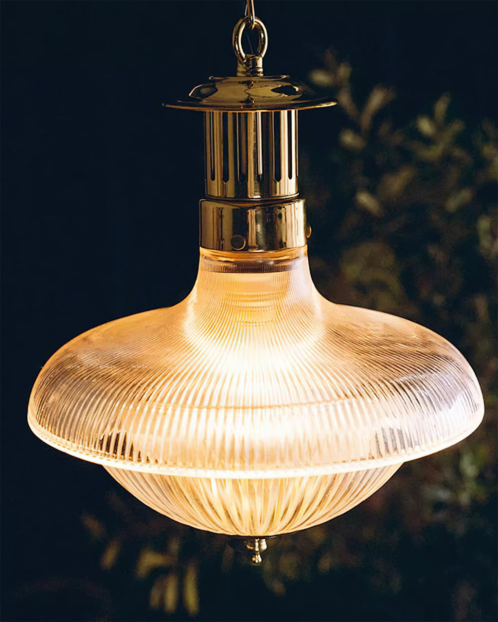 Ambient Dining Clear Ribbed Glass Pendant Light