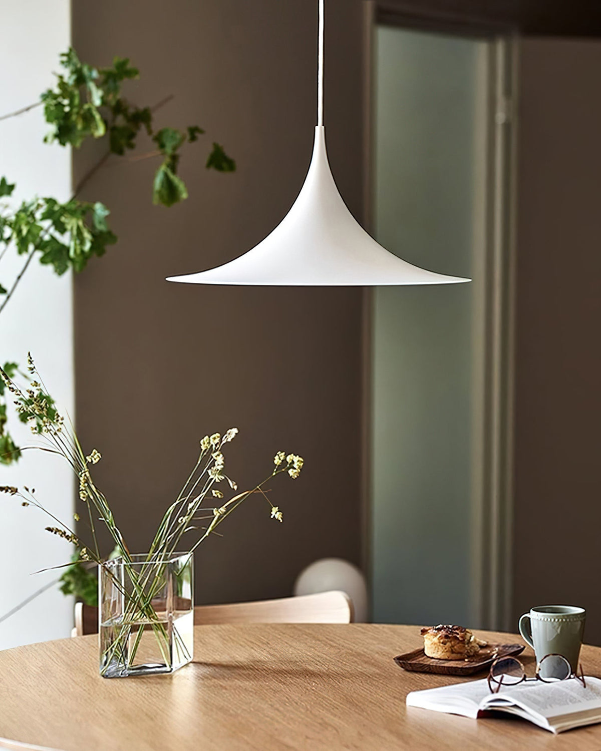 Elegant Dining Lighting Pendant Lamp With Slim Neck