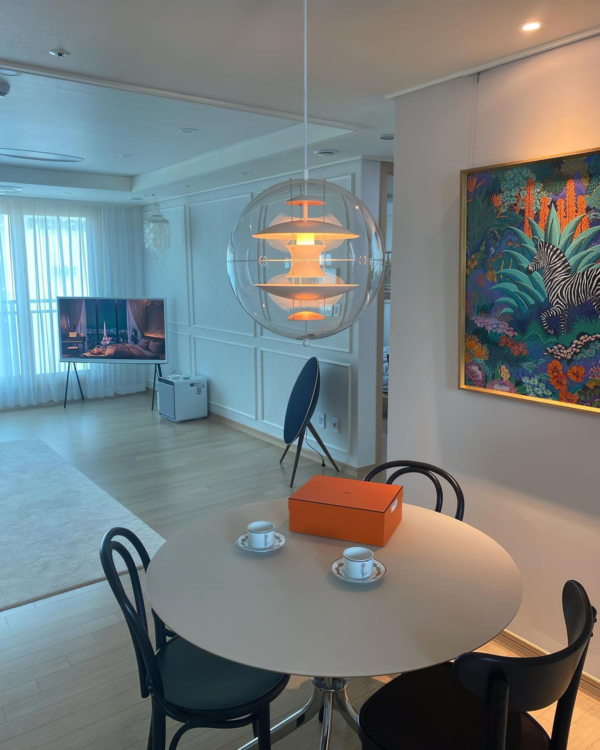 Clear Globe And Floating Geometric Layers Pendant Lamp
