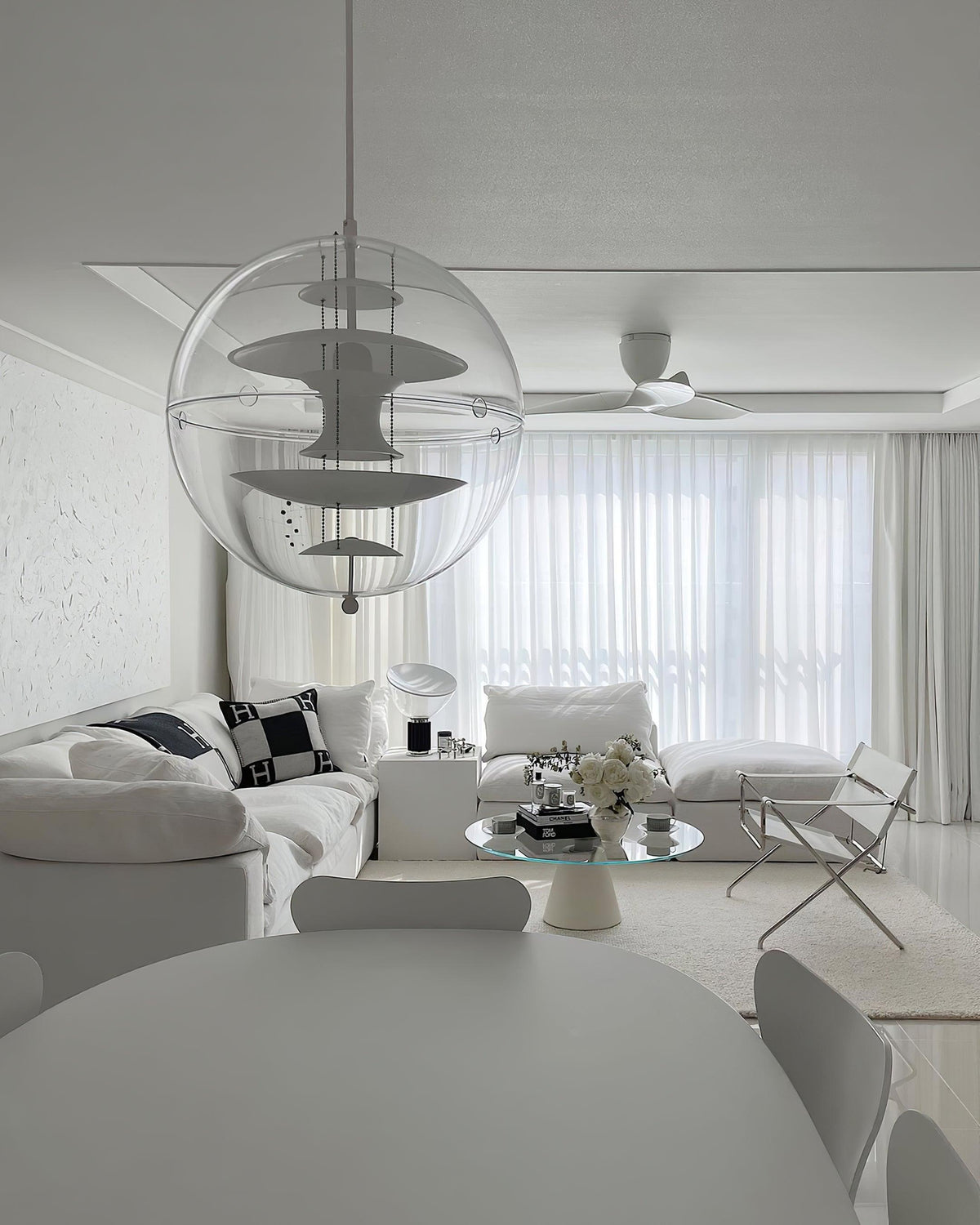 Clear Globe And Floating Geometric Layers Pendant Lamp
