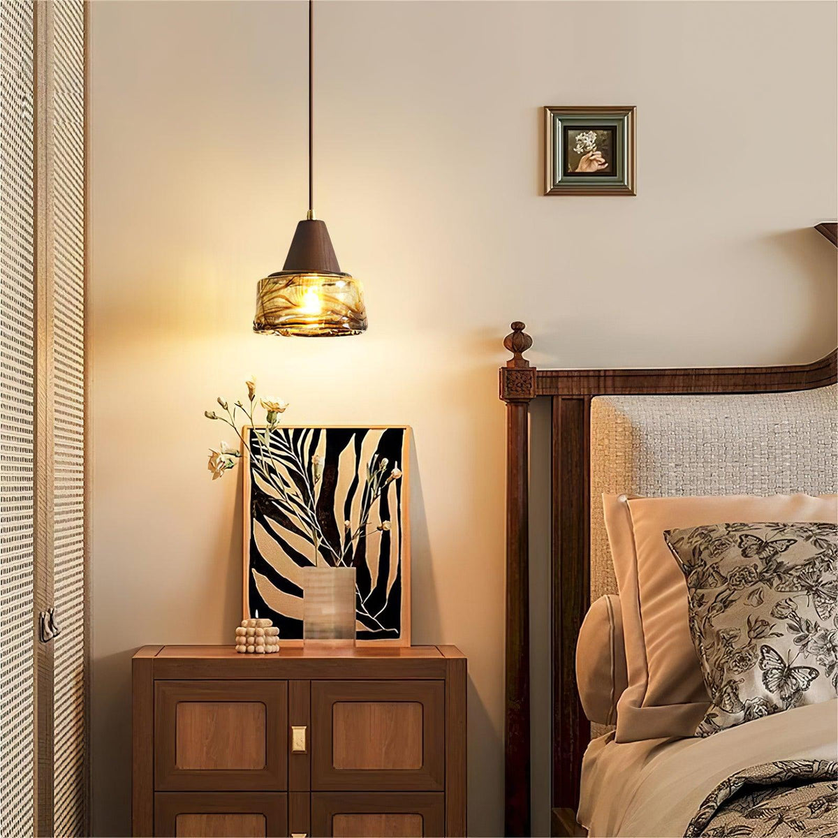 Amber Glass Shade Pendant Lamp With Wood Top For Warm Glow
