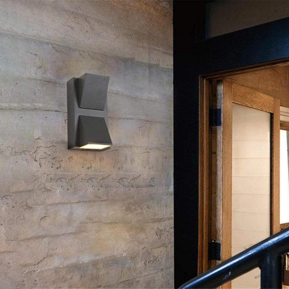 Black Lumina Metal Outdoor LED Wall Light