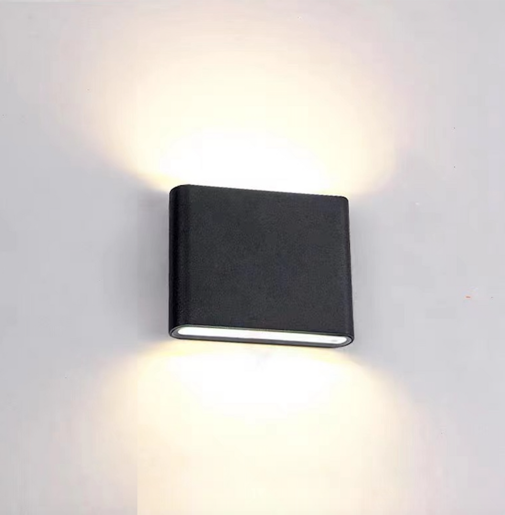 Black And White Waterproof Outdoor Modern Rectangular Wall Light