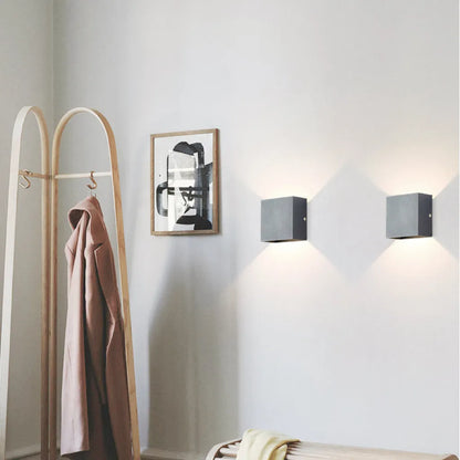 Adjustable Beam Outdoor LED Square Wall Light